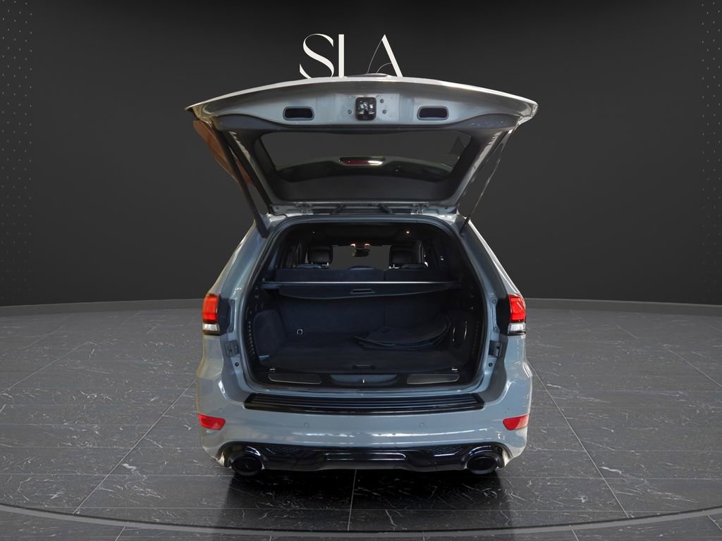 Used 2020 Jeep Grand Cherokee SRT image 7