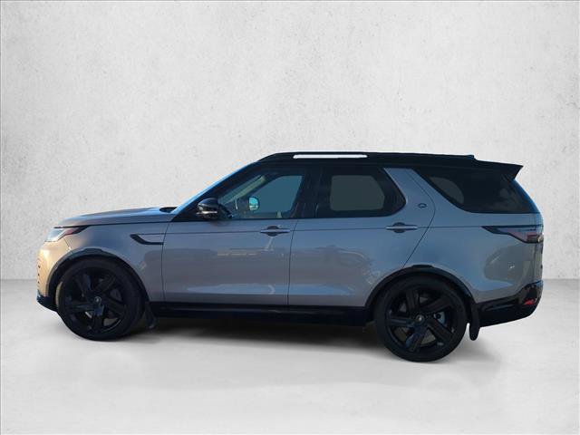 Used 2024 Land Rover Discovery Dynamic SE image 5