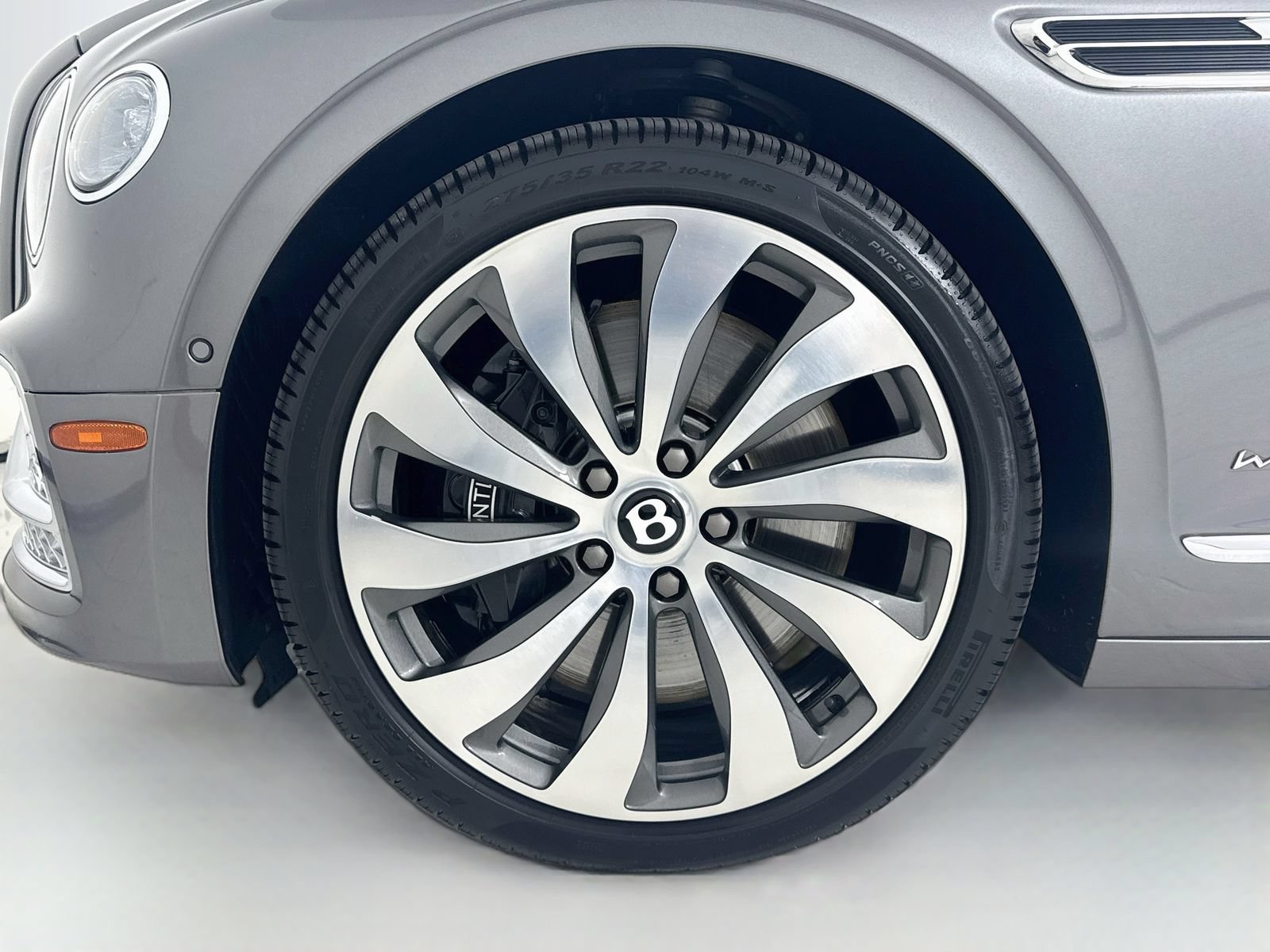 Certified 2022 Bentley Flying Spur W12 AWD/4WD image 10