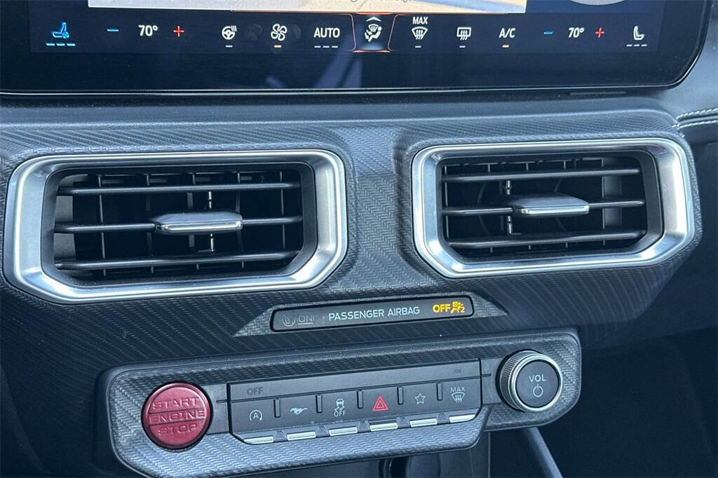 Used 2024 Ford Mustang Premium image 19