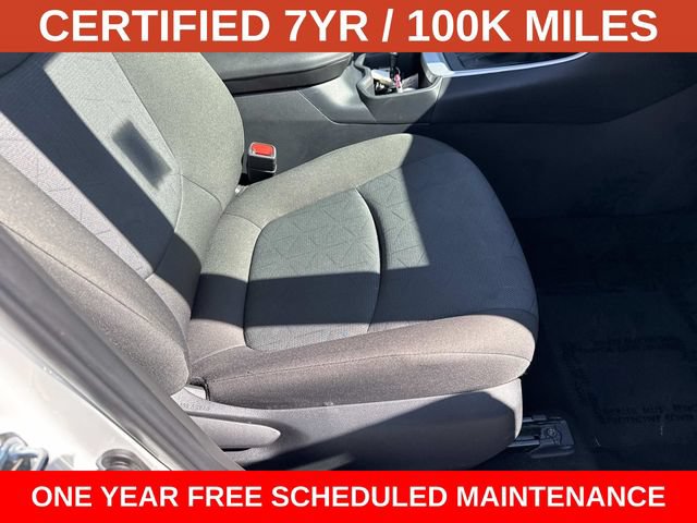 Used 2025 Toyota RAV4 XLE AWD/4WD image 10