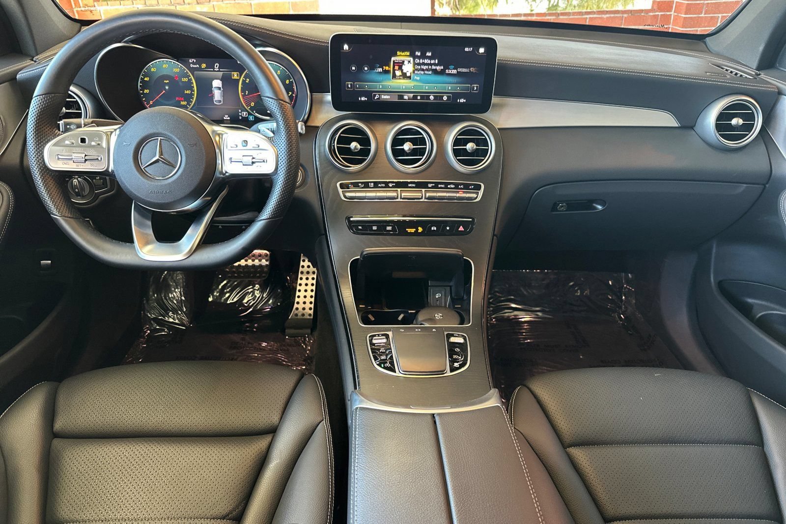 Certified 2023 Mercedes-Benz GLC 300 4MATIC Coupe image 17
