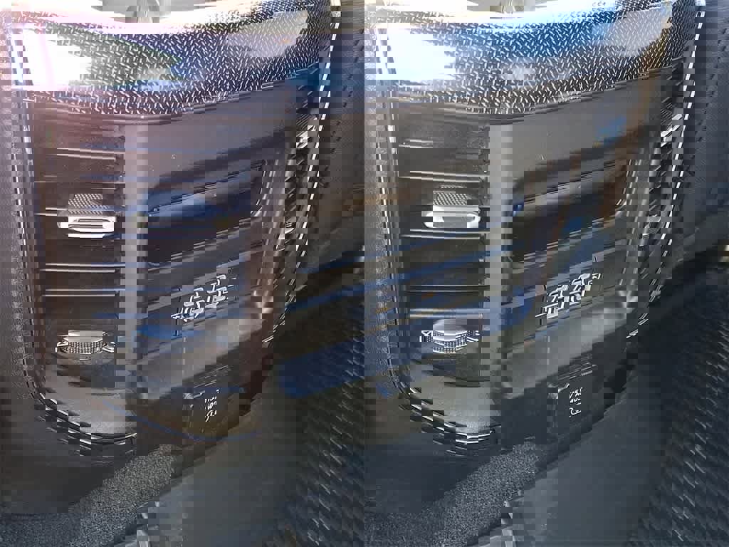 Used 2022 RAM 1500 Big Horn w/ Built-to-serve Edition image 23