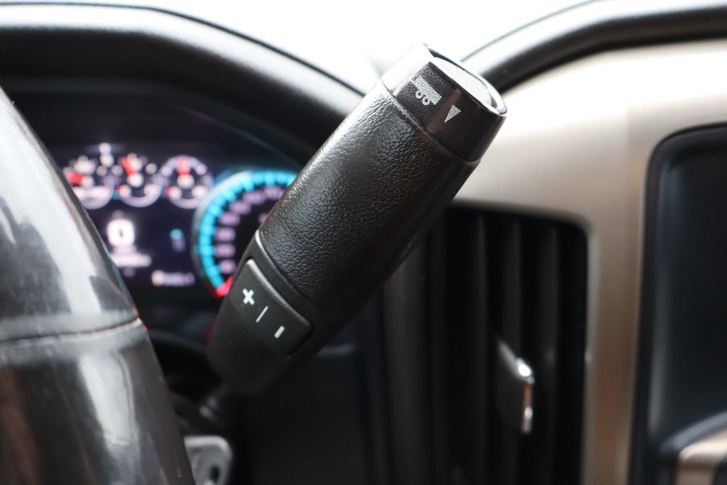 Used 2018 GMC Sierra 3500 Denali w/ Duramax Plus Package image 9