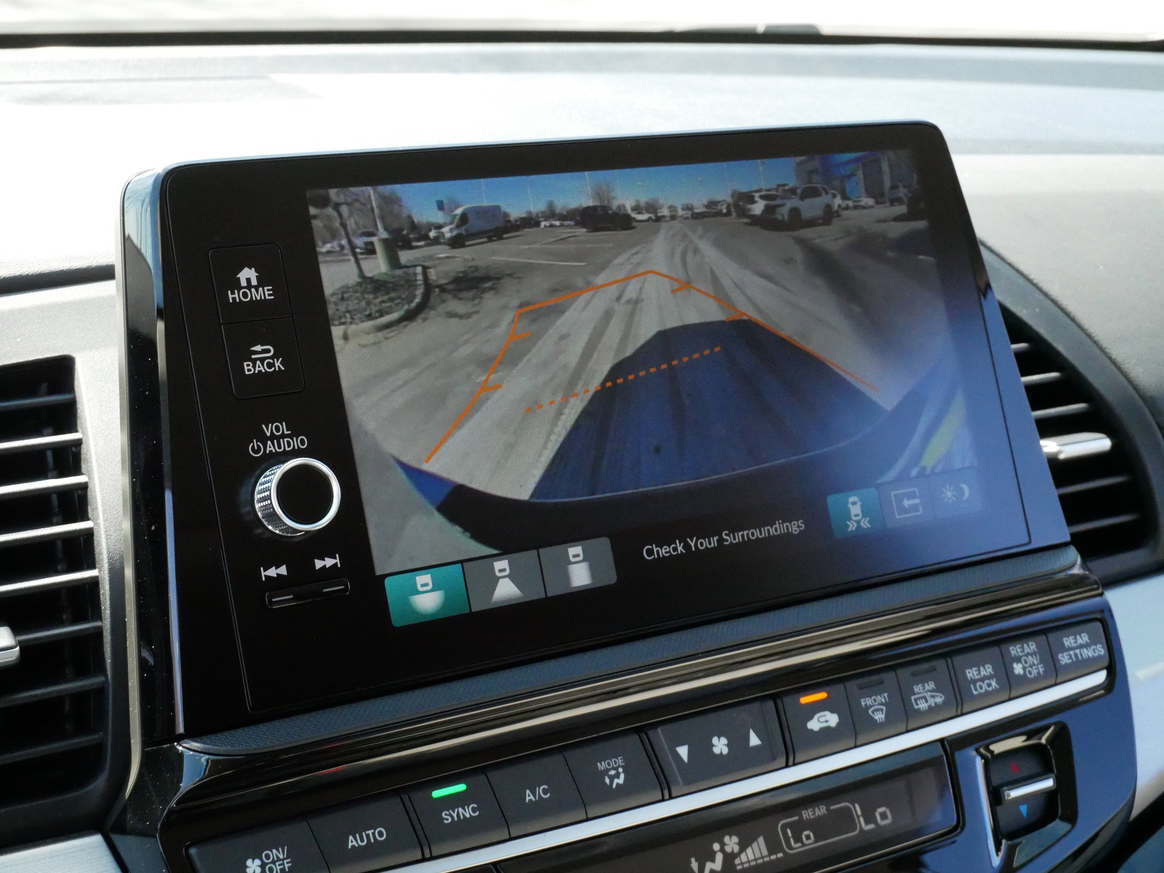 Certified 2026 Honda Odyssey Touring image 31