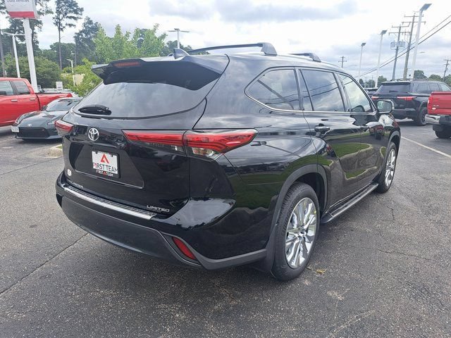 Certified 2020 Toyota Highlander Limited AWD/4WD image 8