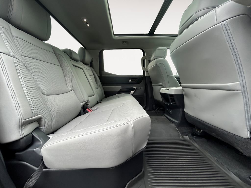 Used 2024 Toyota Tundra Limited image 11