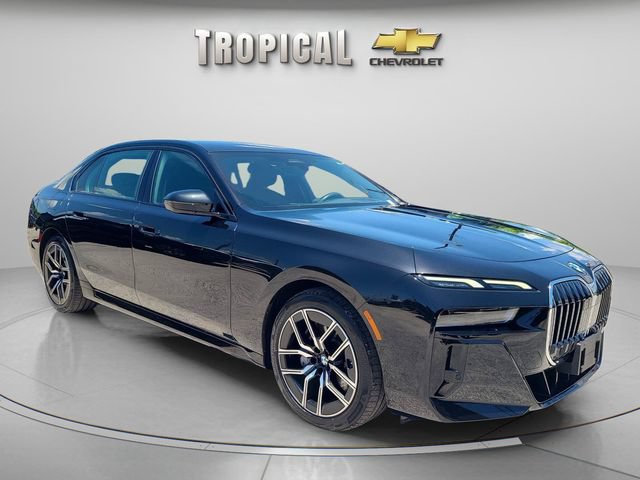 Used 2023 BMW 740i RWD image 7
