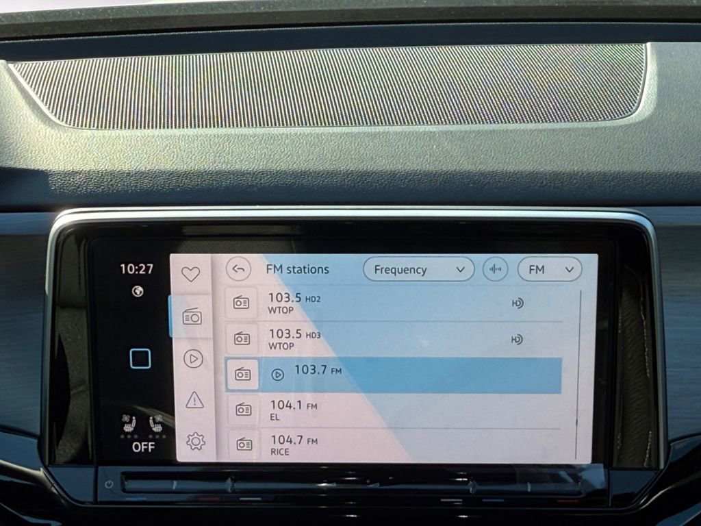 New 2026 Volkswagen Atlas Cross Sport SE image 14