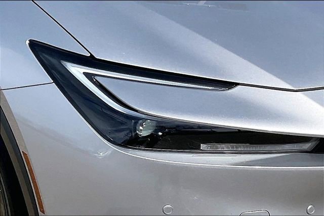 Used 2024 Toyota Prius LE image 27