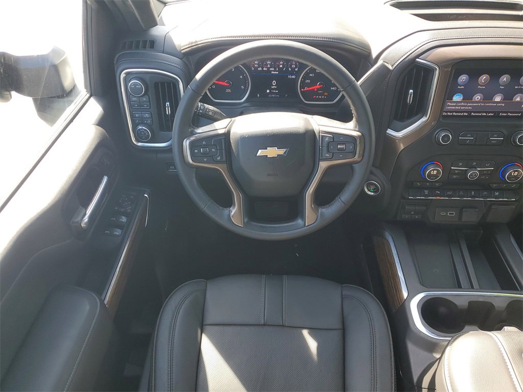 Used 2020 Chevrolet Silverado 2500 High Country image 11