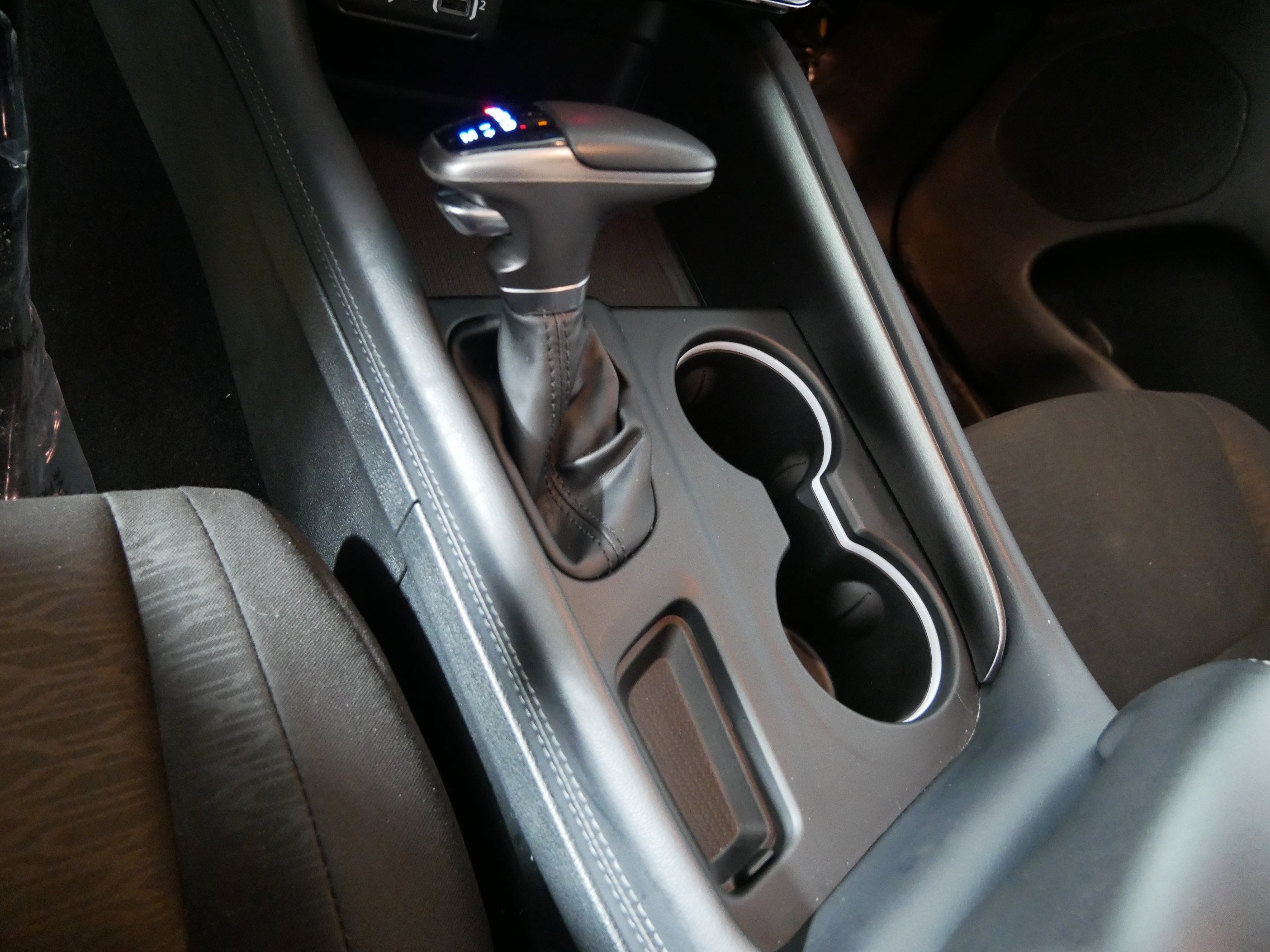 Used 2024 Dodge Durango SXT image 24