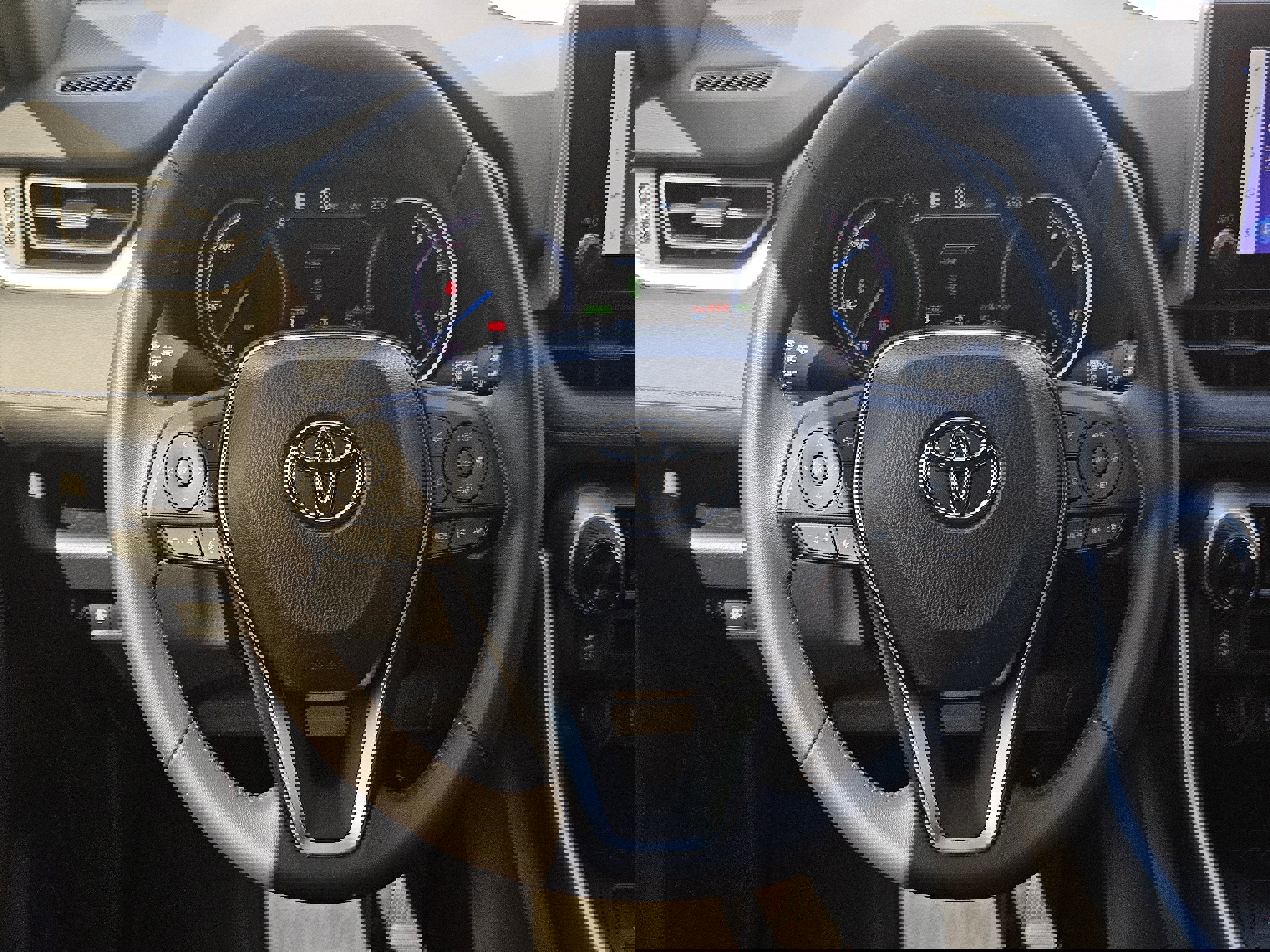 Used 2023 Toyota RAV4 SE image 28