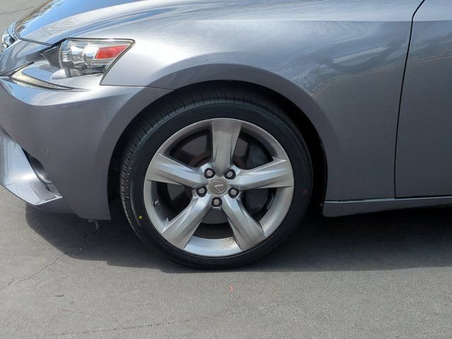 Used 2015 Lexus IS 350 w/ Navigation System Package RWD image 9