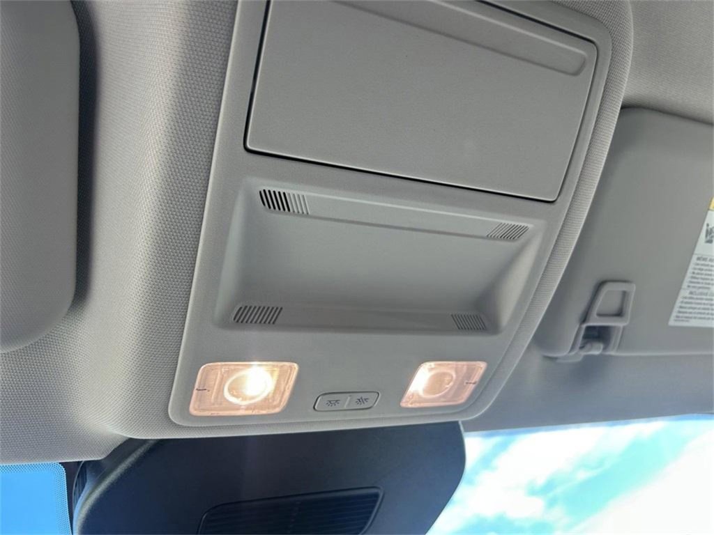 New 2025 Ford Escape SE image 23