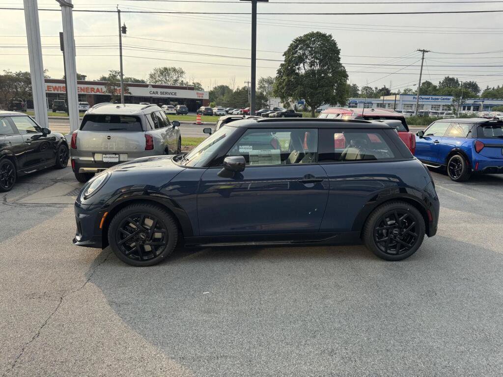 New 2026 MINI Cooper S FWD image 5