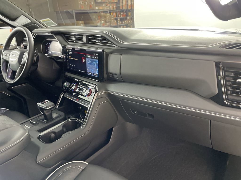 Used 2025 GMC Sierra 1500 AT4X image 30