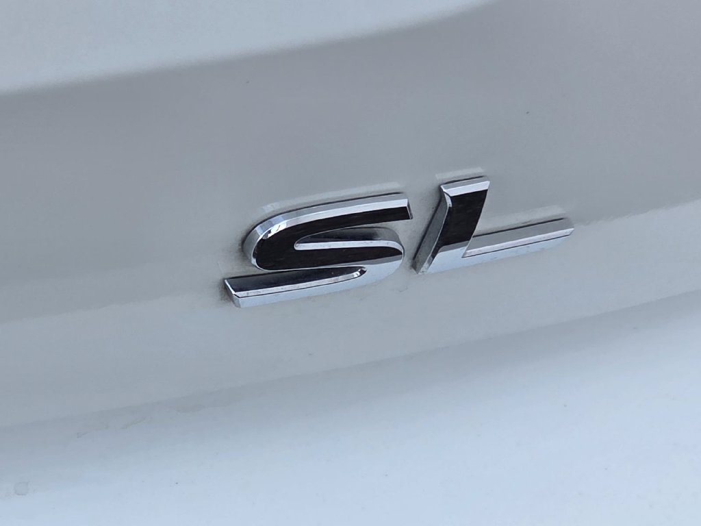 Used 2024 Nissan Pathfinder SL w/ SL Premium Package FWD image 31