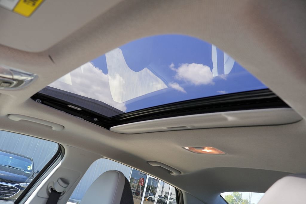 Used 2024 Hyundai Elantra Limited image 11