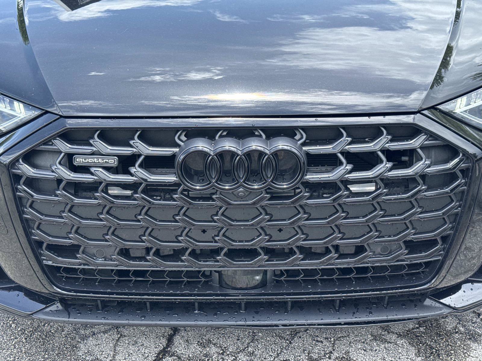 Used 2024 Audi A8 L 3.0T AWD/4WD image 8