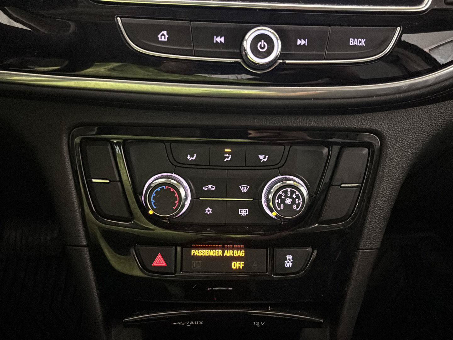 Used 2019 Buick Encore Preferred AWD/4WD image 20