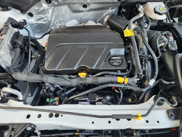 Used 2026 Chevrolet Trax LS FWD image 32