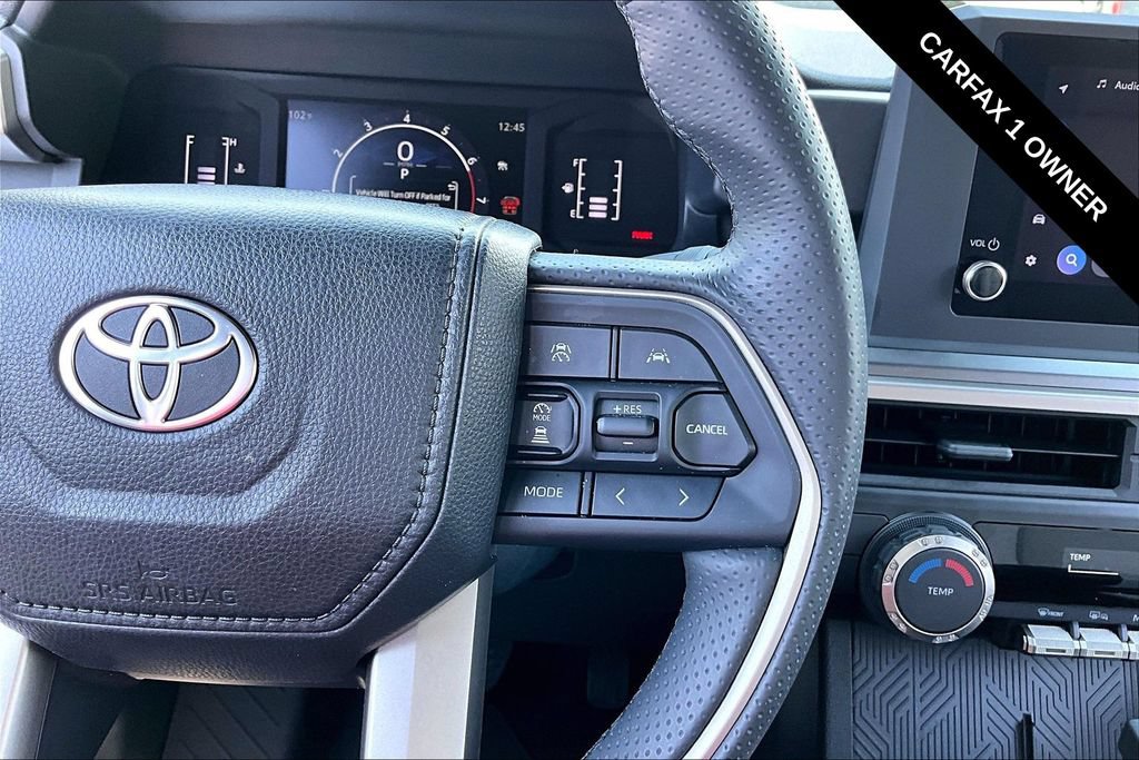 Used 2026 Toyota 4Runner SR5 AWD/4WD image 14