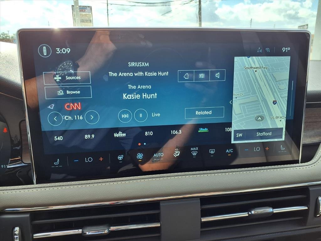 New 2026 Lincoln Corsair Reserve image 6