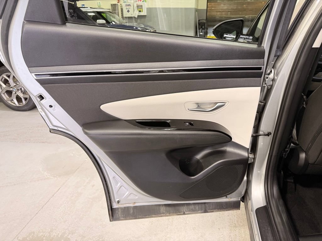 Used 2022 Hyundai Tucson SEL w/ Convenience Package AWD/4WD image 19