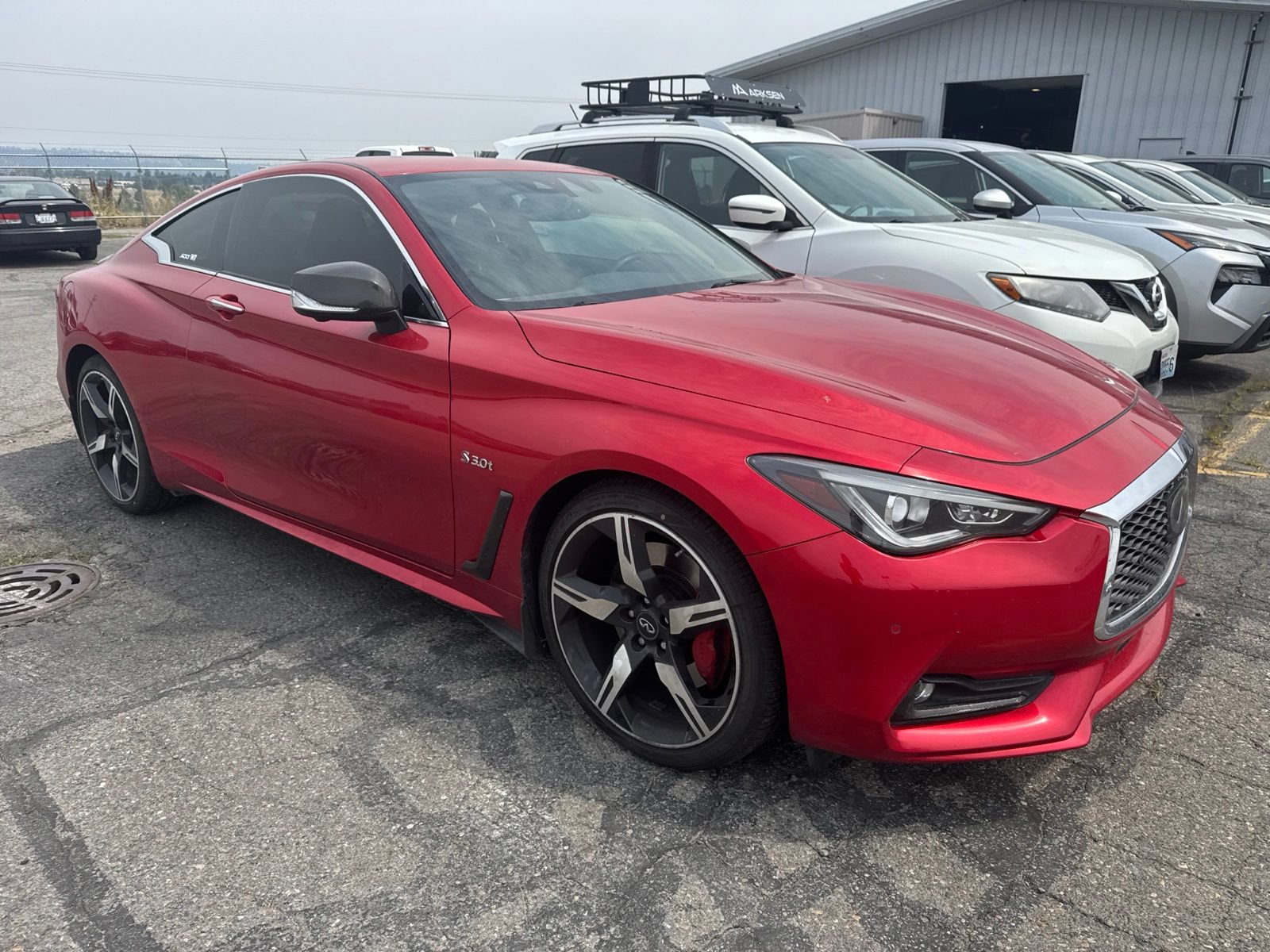Used 2018 INFINITI Q60 Red Sport 400 w/ Pro Active Package AWD/4WD image 3