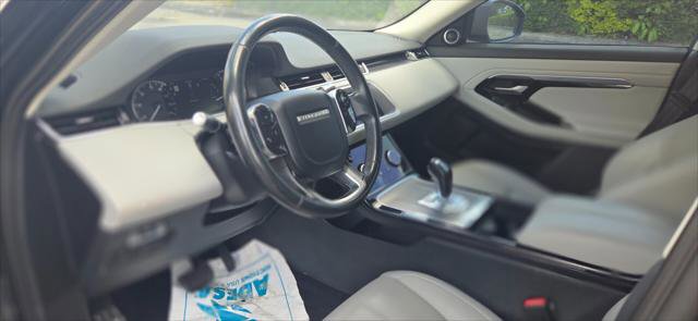 Used 2020 Land Rover Range Rover Evoque S AWD/4WD image 13