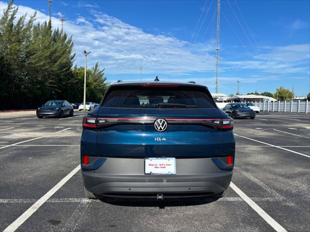 Used 2023 Volkswagen ID.4 Pro AWD/4WD image 5