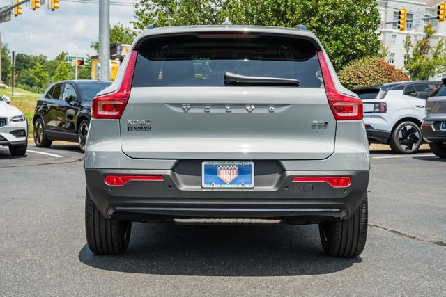 New 2026 Volvo XC40 B5 Core w/ Protection Package Premier AWD/4WD image 6