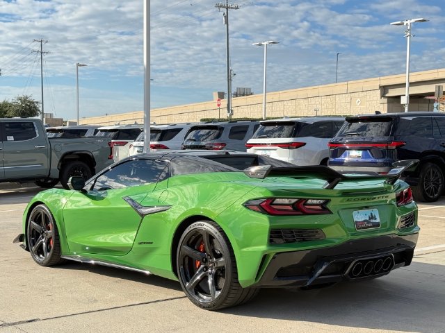 Used 2026 Chevrolet Corvette Z06 RWD image 5