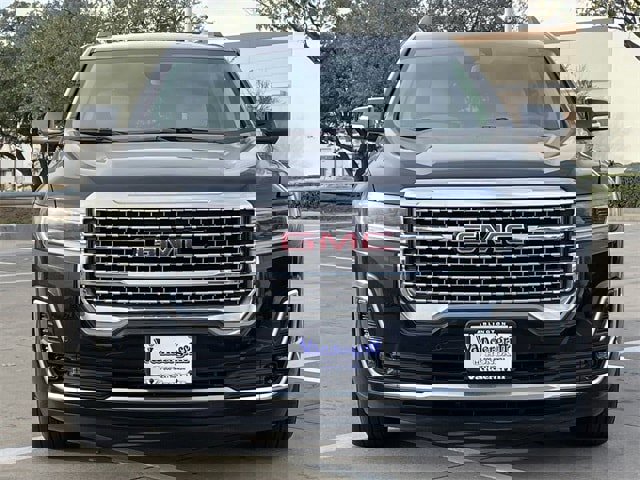 Used 2023 GMC Acadia Denali image 6