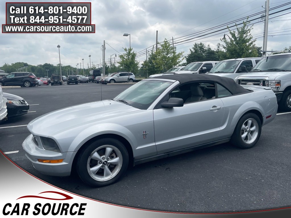 Used 2008 Ford Mustang Premium image 3