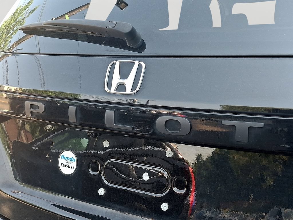 Used 2023 Honda Pilot LX image 33