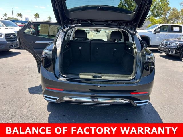 Used 2024 Buick Envision Avenir AWD/4WD image 16