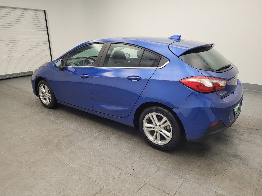 Used 2017 Chevrolet Cruze LT w/ Convenience Package image 3