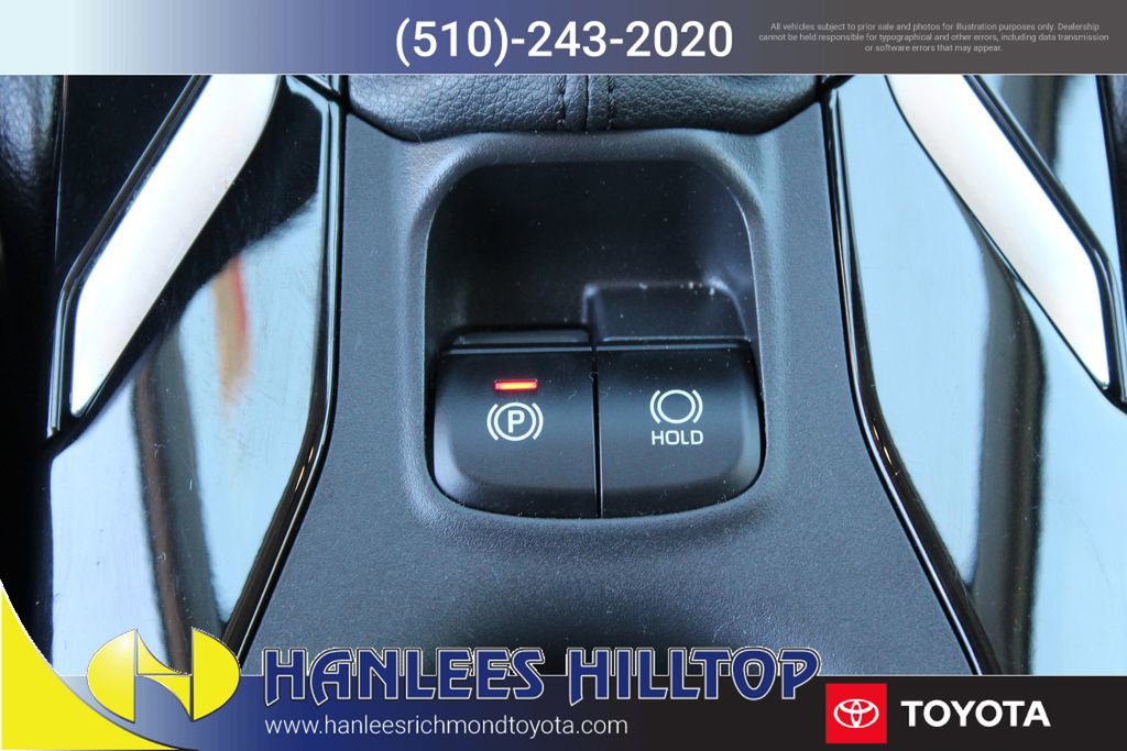 Used 2024 Toyota Corolla Cross XLE w/ Convenience Package FWD image 21