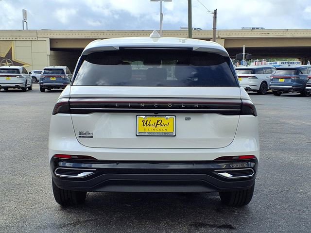 New 2026 Lincoln Nautilus Premier image 5