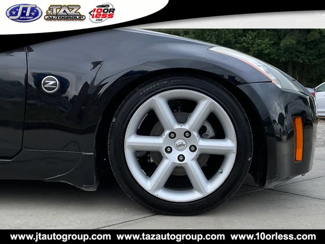 Used 2005 Nissan 350Z Touring RWD image 9