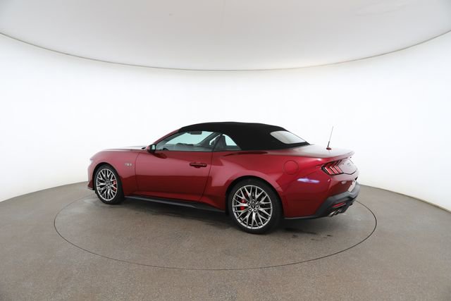 Used 2025 Ford Mustang GT Premium image 10