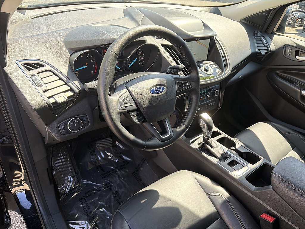 Used 2019 Ford Escape Titanium FWD image 9