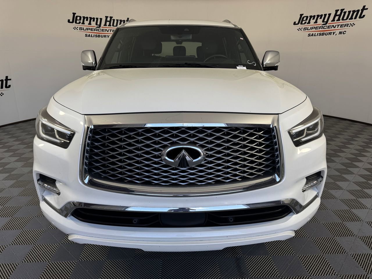 Used 2024 INFINITI QX80 Sensory w/ Cargo Package image 6