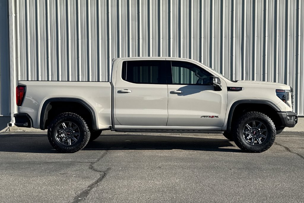 Used 2026 GMC Sierra 1500 AT4X AWD/4WD image 11