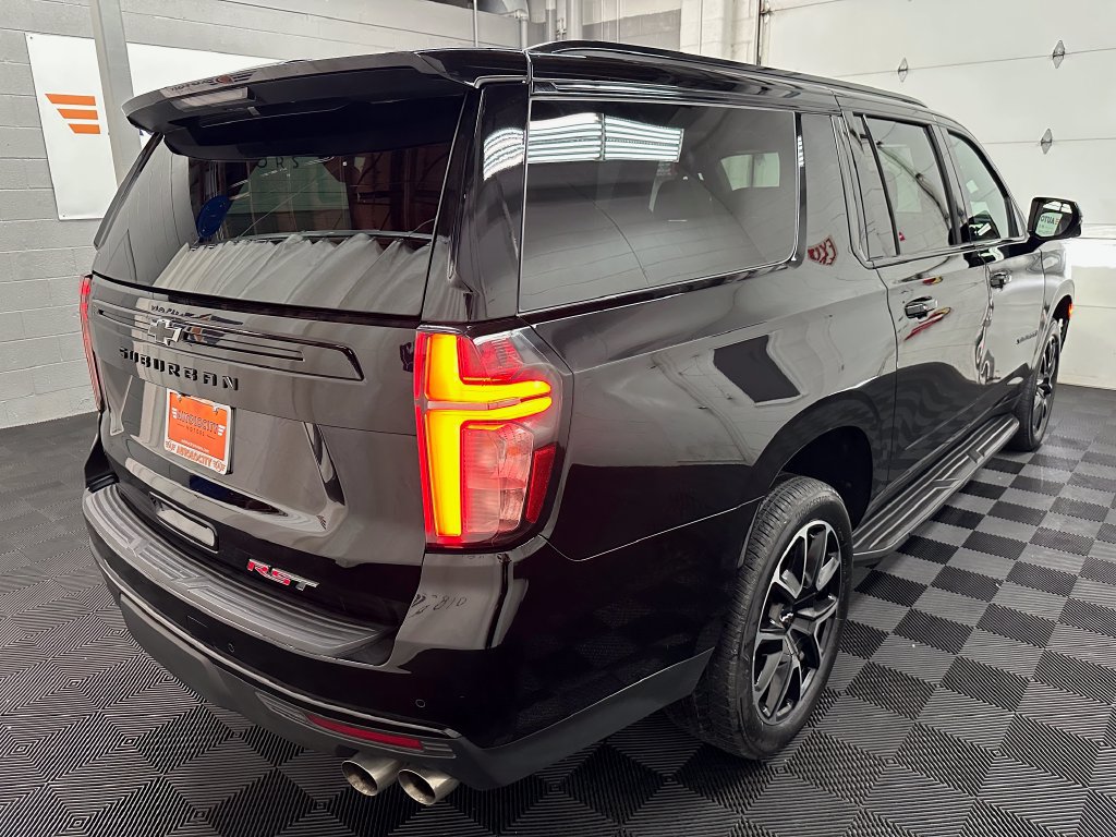 Used 2023 Chevrolet Suburban RST w/ Sport Performance Package AWD/4WD image 9