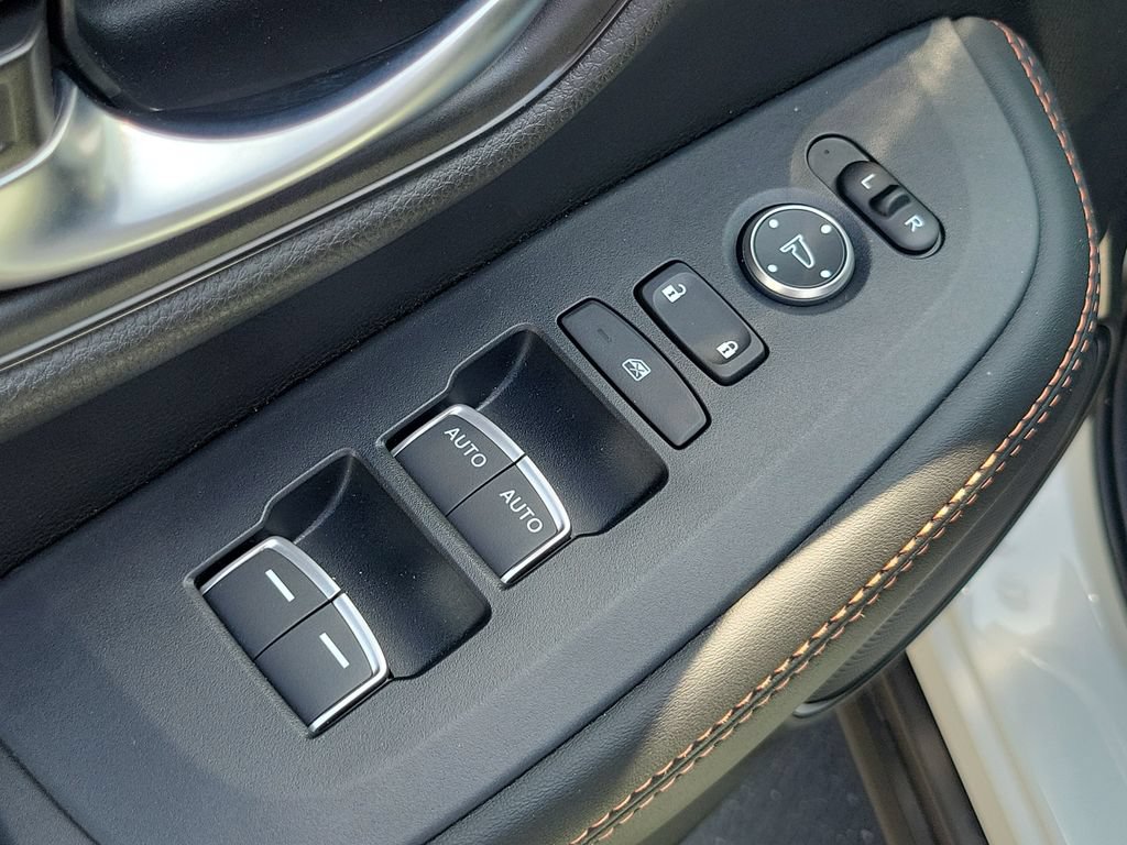 Certified 2026 Honda HR-V Sport image 22
