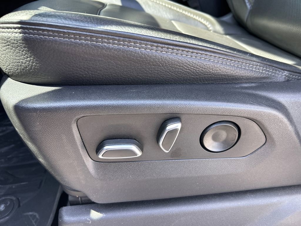 Certified 2023 GMC Sierra 1500 Denali AWD/4WD image 19