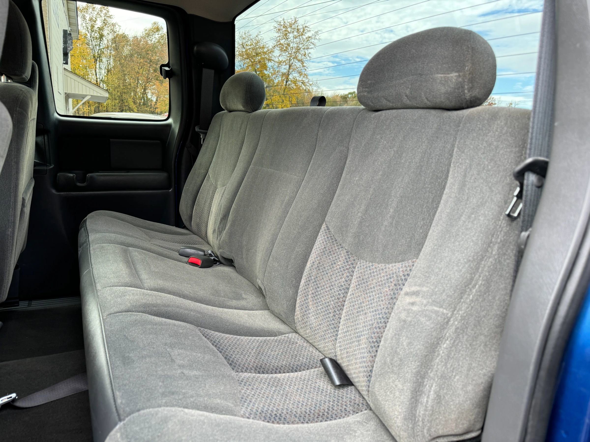 Used 2004 Chevrolet Silverado 1500 4x4 Extended Cab w/ Light Duty Power Package image 25